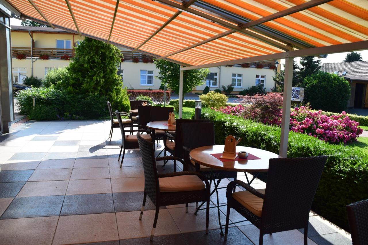 Land-Gut-Hotel Seeblick Klietz Exterior foto